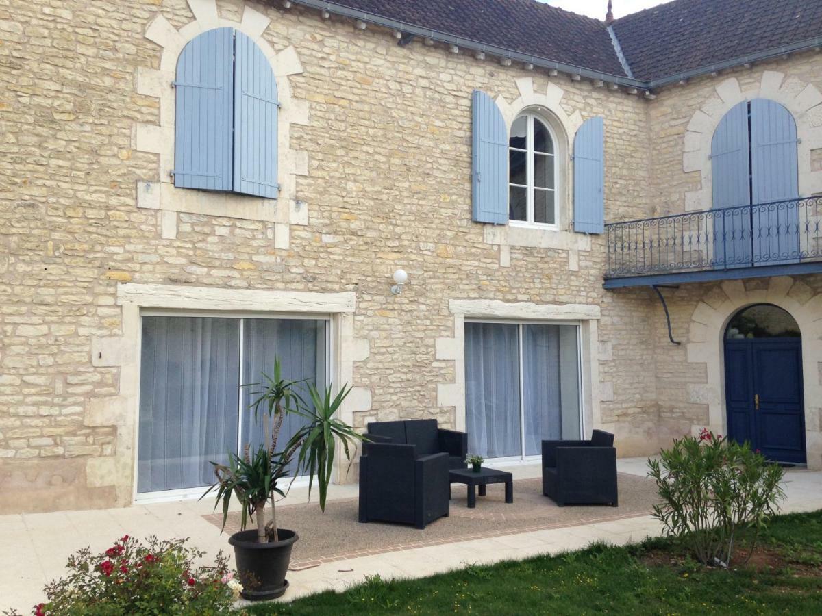 Neuville-du-Poitou Les Clos Bleus المظهر الخارجي الصورة